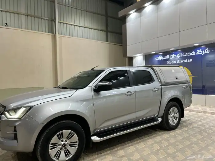 ايسوزو ديماكس 5