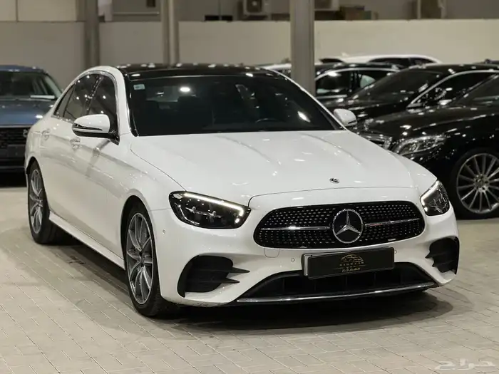 مرسيدس E200 موديل 2022 1