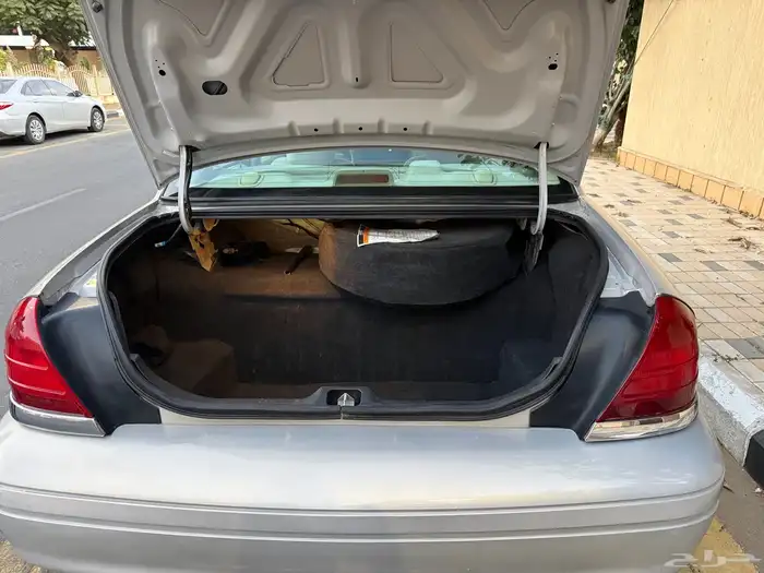 فورد فكتوريا 2009 بودي وكاله عداد 148 كم 23