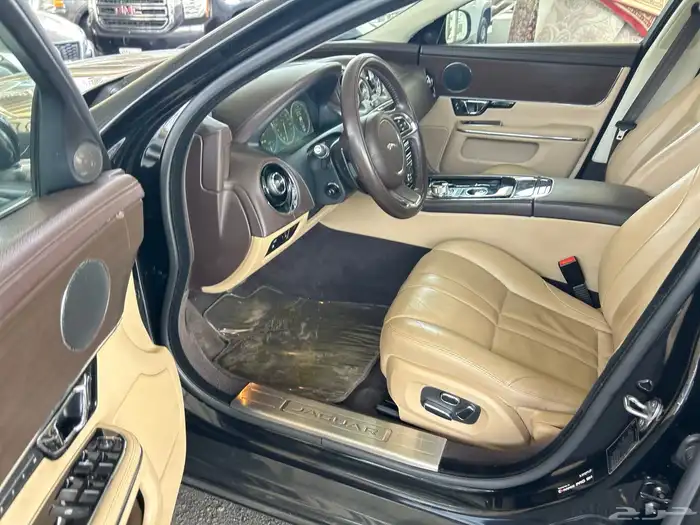جاكوار LUXURY 2015 8