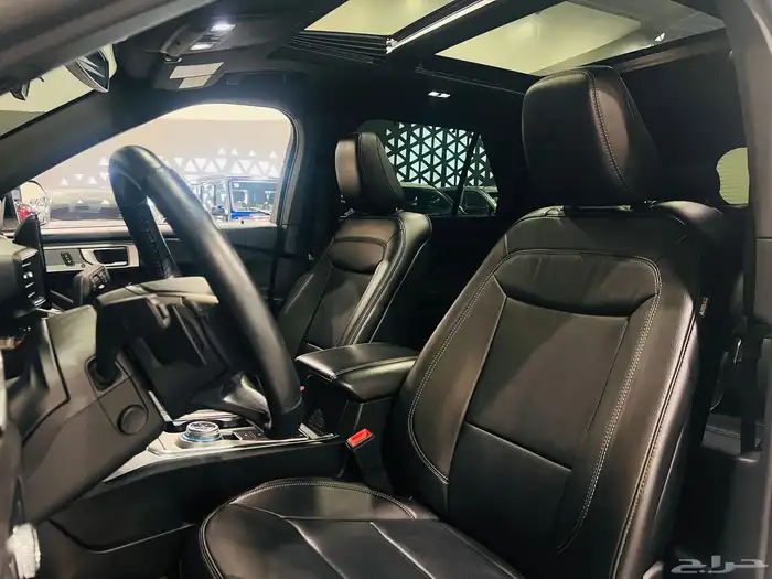 فورد اكسبلورر ليمتد 2020 (بحالة ممتازة) 8