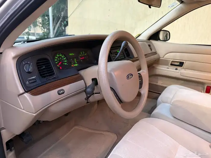 فورد فكتوريا 2009 بودي وكاله عداد 148 كم 10