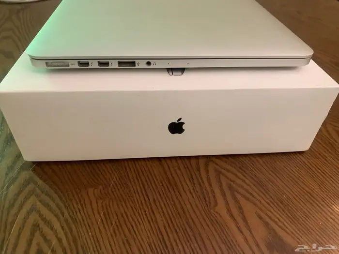 ماك بوك برو 2015 8