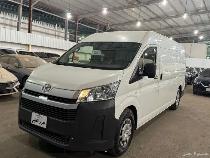 للبيع تويوتا هايس بضاعه موديل 2023 ديزل 1