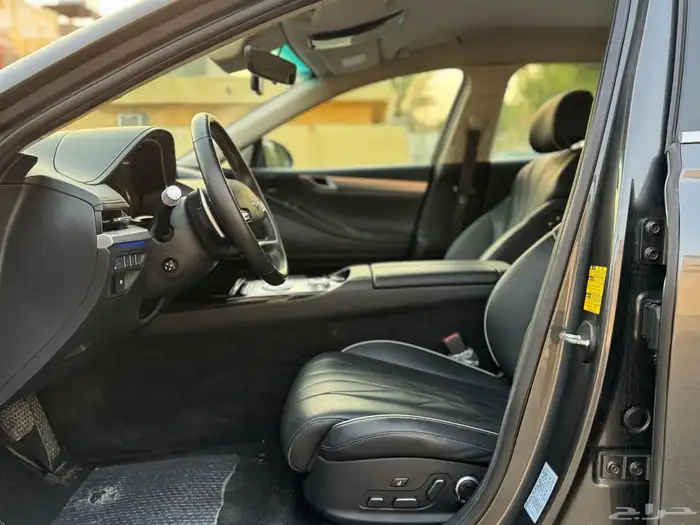 جينسس G80 رويال V6 ممشى قليل شرط بالكامل بحالة الجديد 11