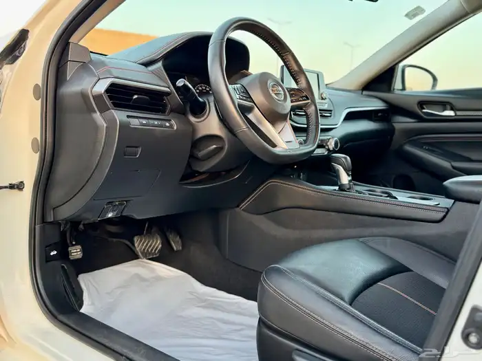 نيسان التيما 2021 SR بحالة الوكالة 14