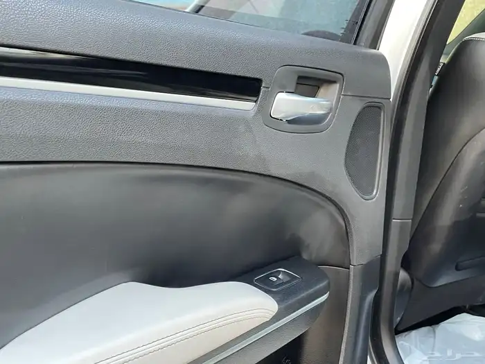 كرايزلر C300s موديل 2021 26