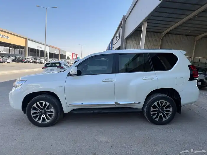 تويوتا برادو 2022 8