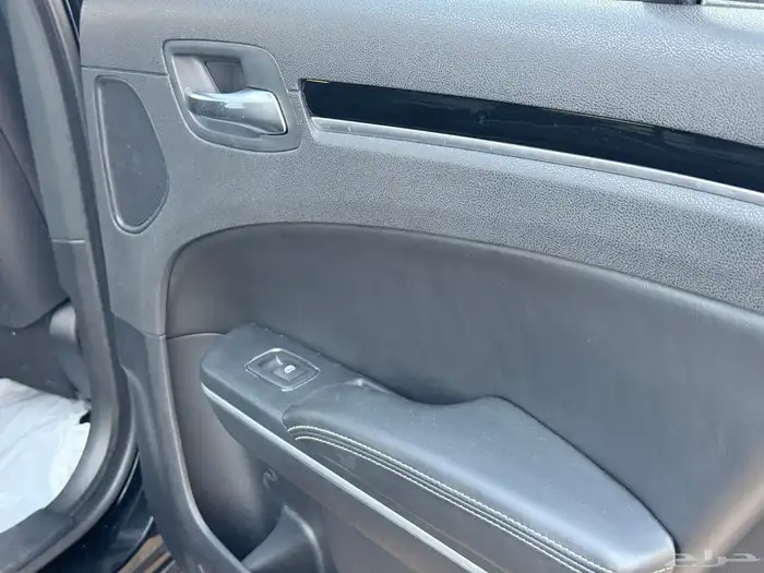 كرايزلر C300s موديل 2021 نظيفف 34