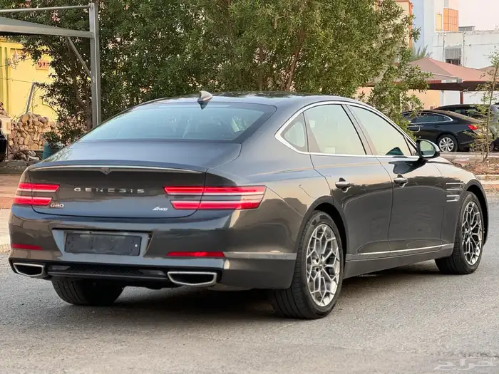 جينسس G80 رويال V6 ممشى قليل شرط بالكامل بحالة الجديد 2