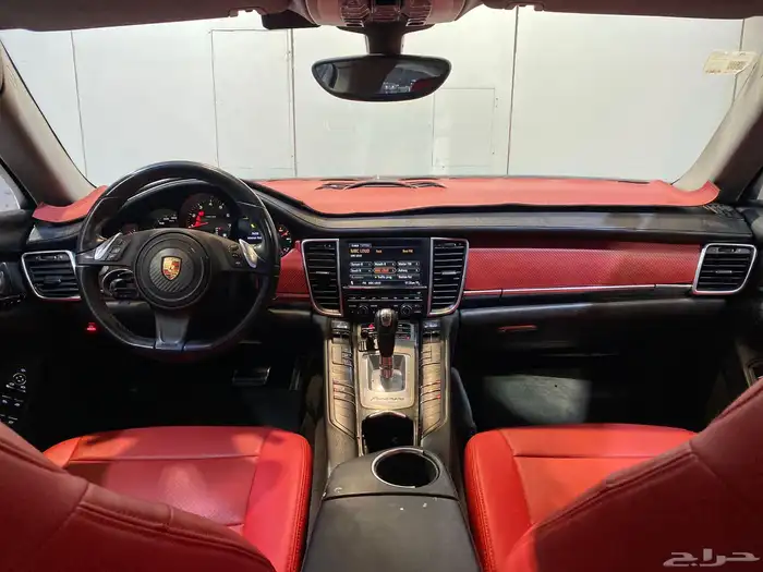 بورش باناميرا 2012 9