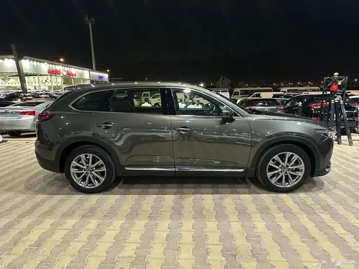 مازدا CX9 موديل 2021 فل كامل نظيفة 4