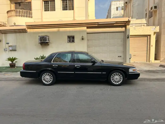 فورد جراند ماركيز نظيف 3