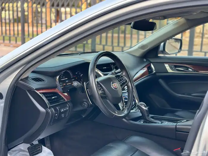 كاديلاك CTS موديل 2014 سعودي نص فل 8