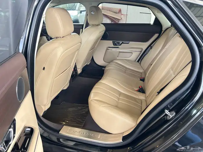 جاكوار LUXURY 2015 10