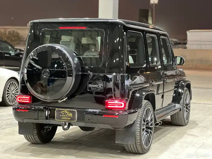 مرسيدس G63 فل كامل موديل 2023 6