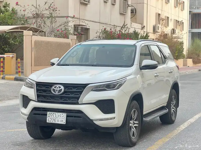 تويوتا فورتشنر موديل 2022 ديزل تيربو 0