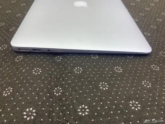 ماك بوك اير كور اي 5 ب 650 ريال 2