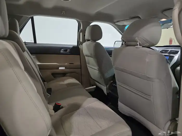 فورد اكسبلور موديل 2013 بحالة ممتازة 8