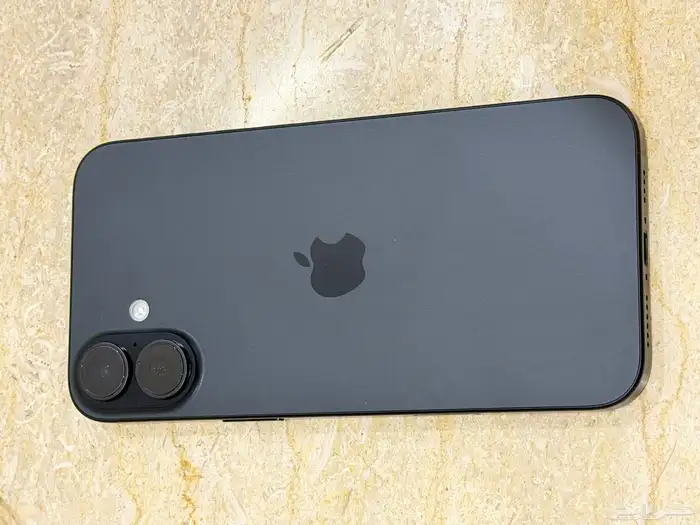 للبيع ايفون 16 بلس ( 128 جيجا ) بحالة ممتازة ب ( 2500 ) فقط 8