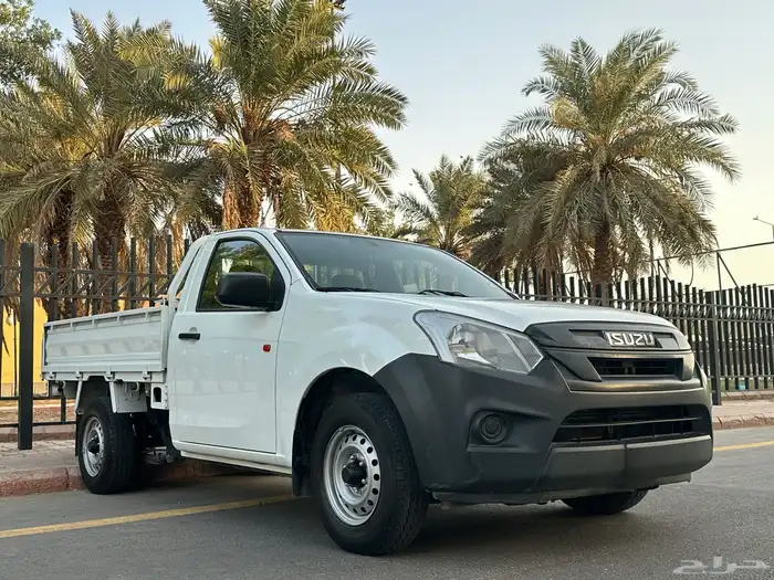 ايسوزو غماره جوانب موديل 2023 سعودي قير عادي شامل الضريبة 13