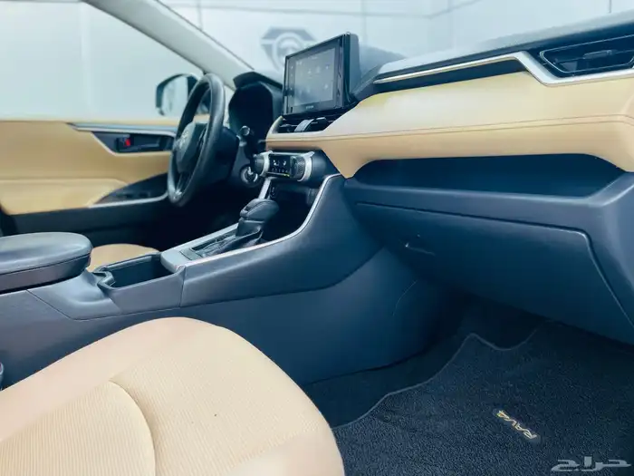 تويوتا راف فور LE موديل 2022 ( وكاله ) 10