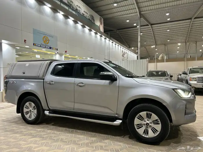 ايسوزو ديماكس 6