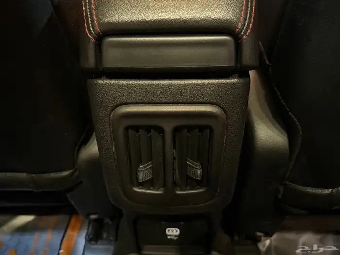 جيب كومباس تريل هوك 2018 (( بحالة ممتازة )) 16