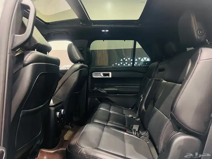 فورد اكسبلورر ليمتد 2020 (بحالة ممتازة) 9