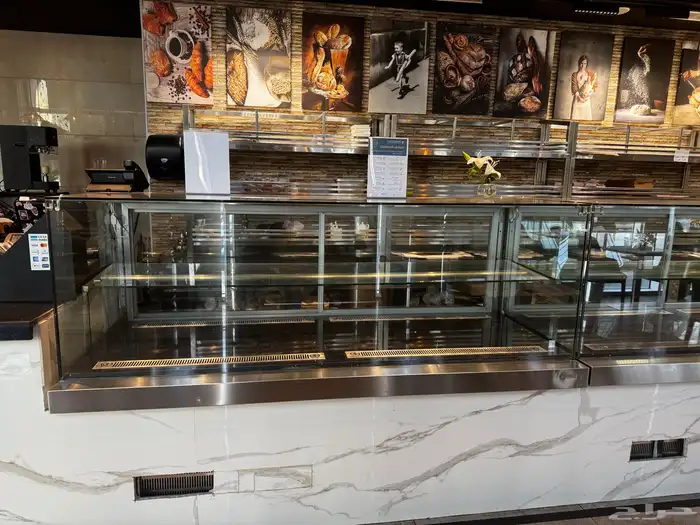 ثلاجات عرض كيك كروسان لعدد 4مترين لحبه 1