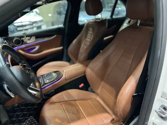 مرسيدس E200 موديل 2022 14