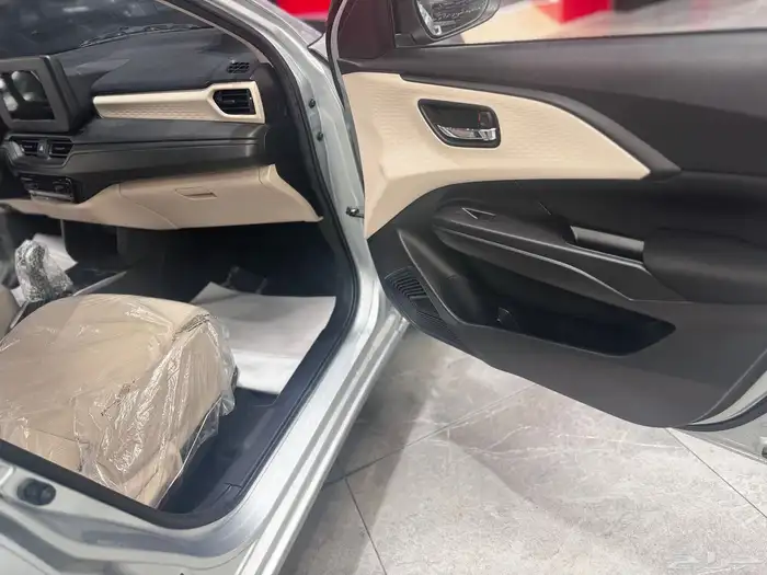 سوزوكي ديزاير ستاندر -2026 7