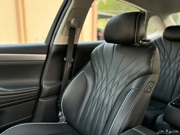 جينسس G80 رويال V6 ممشى قليل شرط بالكامل بحالة الجديد 20