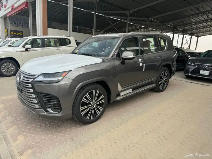 جيب لكزز(2025) BB خليجي بطاقه جمرك السعر 520 الف 2