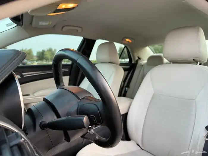 كرايسلر C300-2017 13