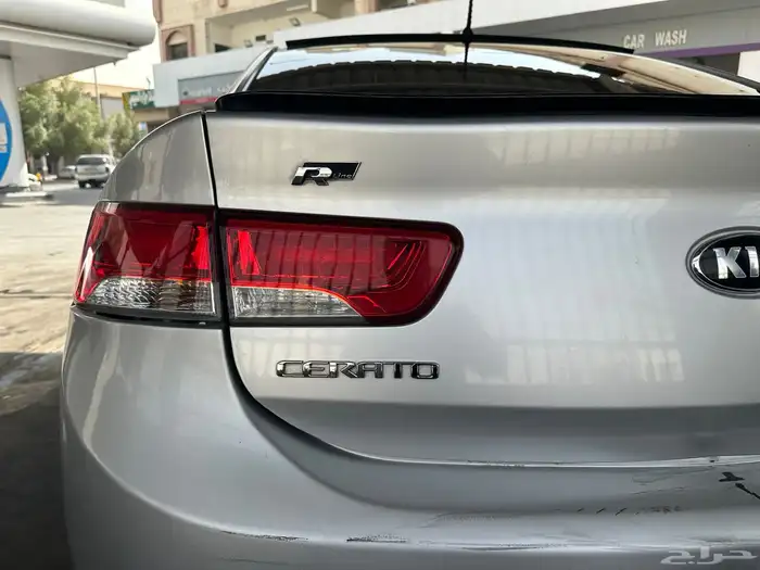 للبيع كيا سيراتو كوبيه 2013 (Cerato Koup) 11