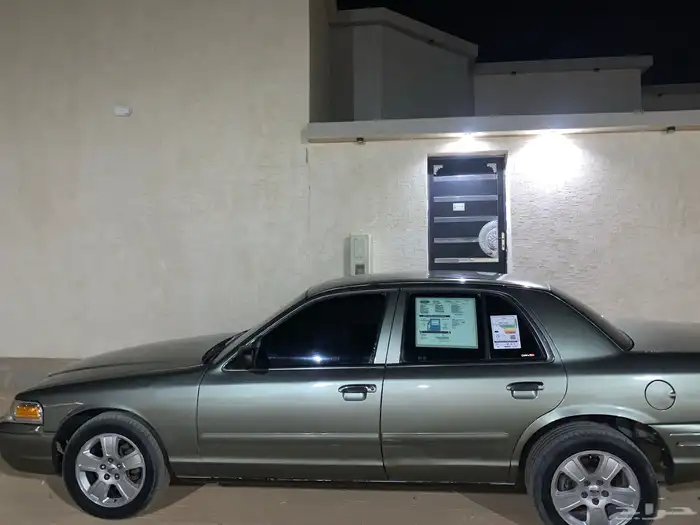 فورد كراون فكتوريا 2006 2