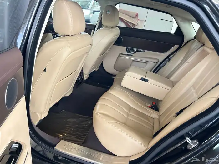 جاكوار LUXURY 2015 12
