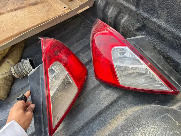 للبيع قطع صني جناح وسطبات وقفل شنطة وكبوت تورس 2022 0