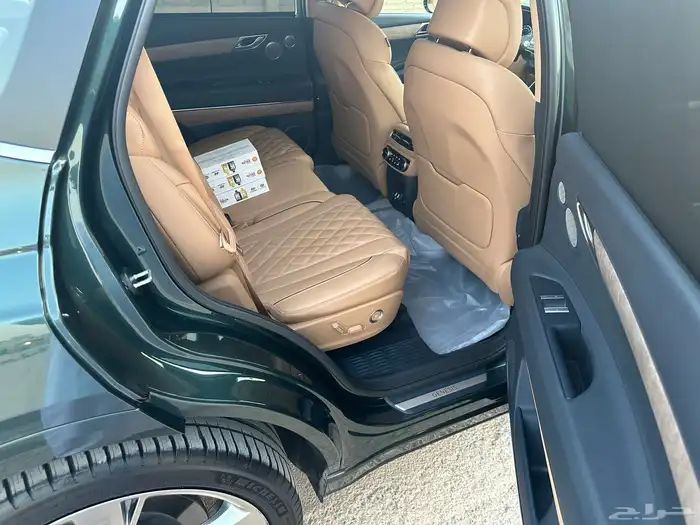 للبيع جينيسس GV80 شبه اصفار مخزن بحالة الوكالة 57