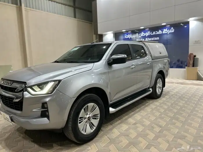 ايسوزو ديماكس 7