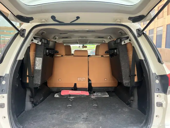 تويوتا فورتشنر موديل 2022 ديزل تيربو 32