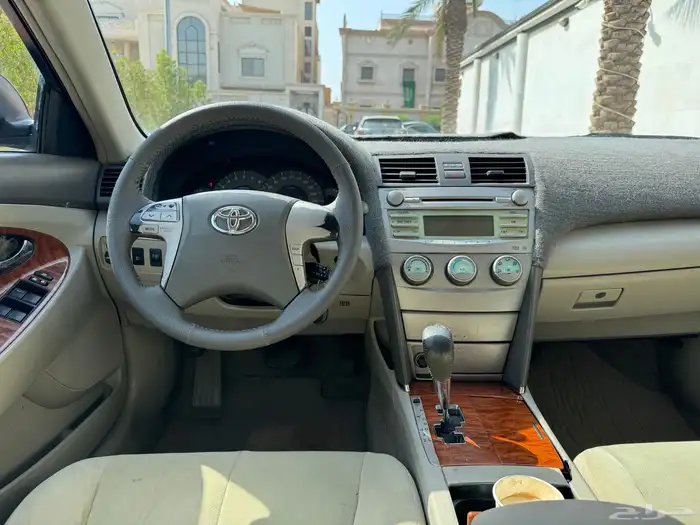 كامري فل كامل ماعدا الفتحه 12