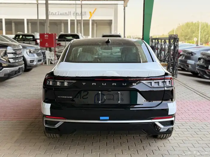 فورد تورس تيتانيوم 2026 4