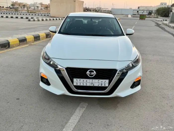 نيسان التيما 2021 SR بحالة الوكالة 9