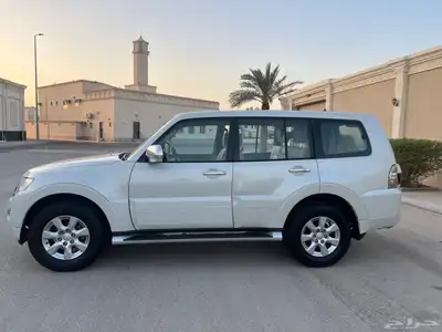 ميتسوبيشي باجيرو 2016 index