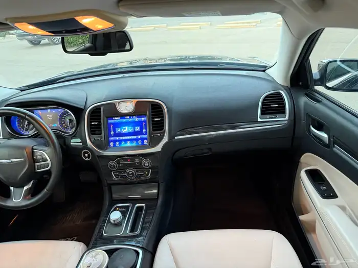 كرايسلر C300-2017 11