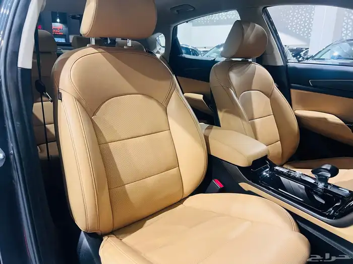 كيا 7 موديل 2020 (بحالة ممتازة) 15