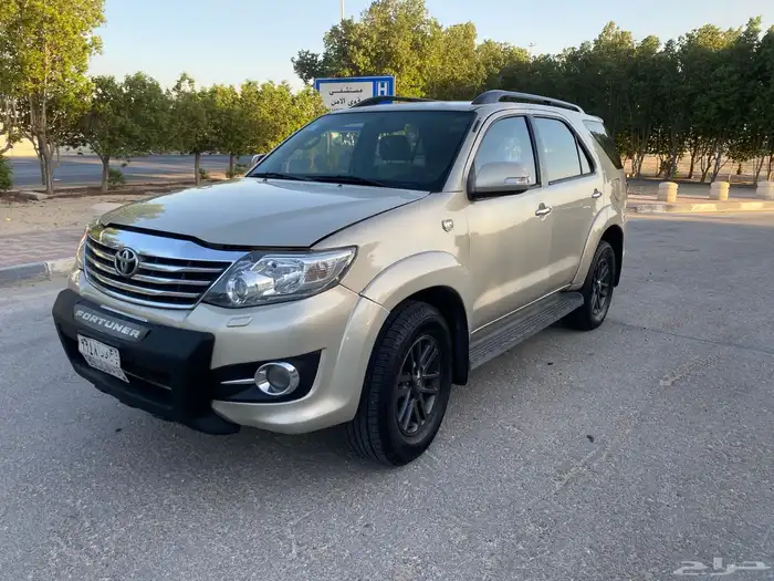 فورشنر 2015 - VX- ستيني مستخدم اول من الوكالة 17