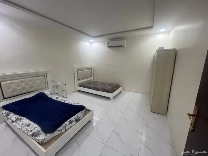 شقة عزاب و دور ارضي للايجار في محافظة المجمعة 2